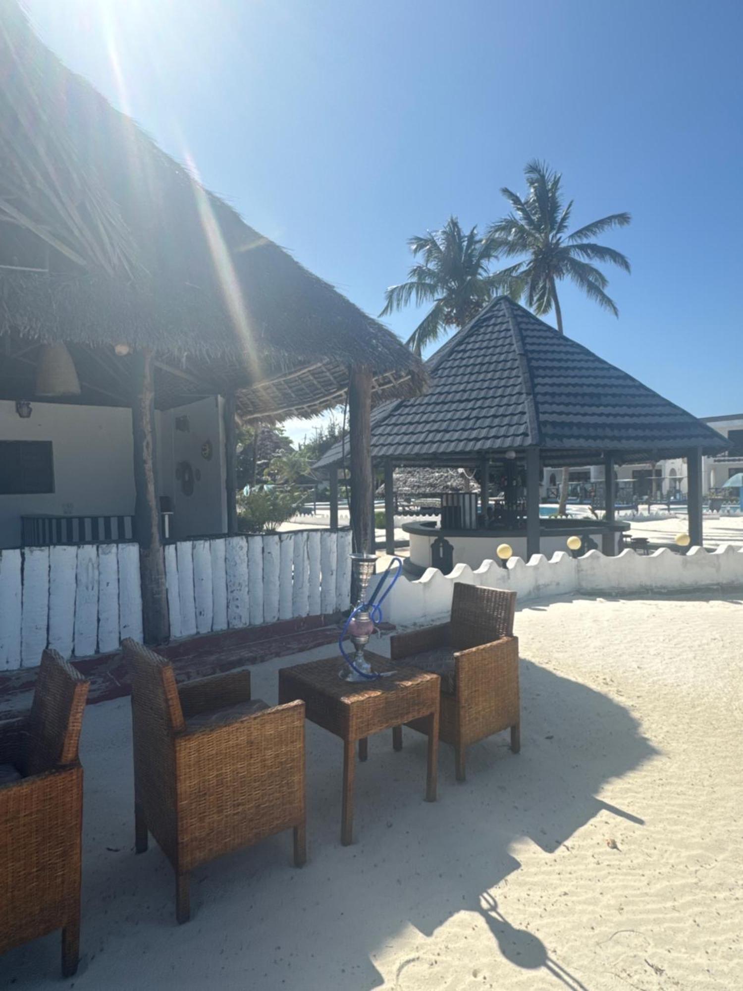 Zanzinite Beach Spa Hotel Zanzibar Esterno foto